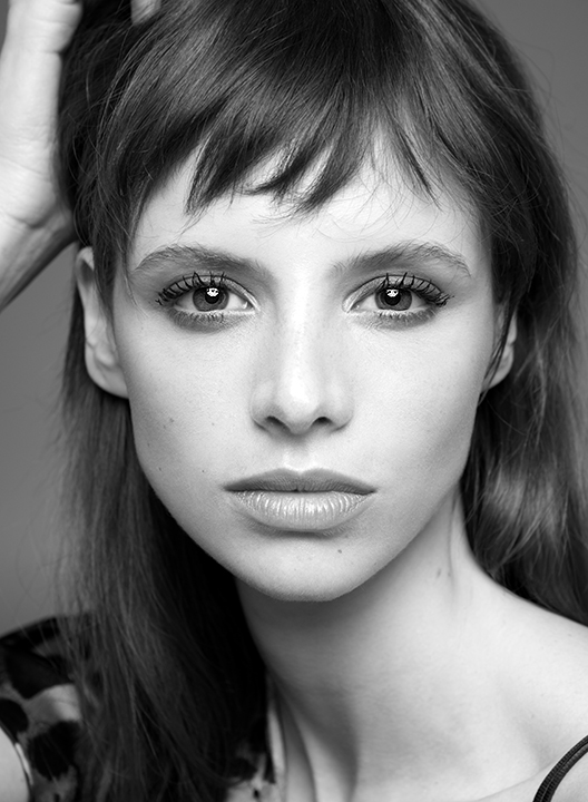 laura zorrer polas